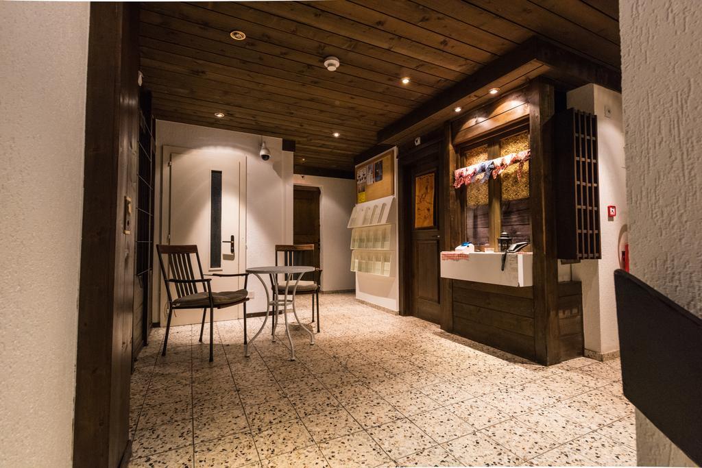 סאס פה Hostel Walser מראה חיצוני תמונה