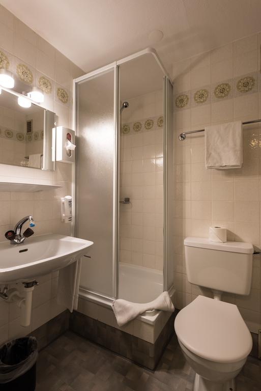 סאס פה Hostel Walser מראה חיצוני תמונה